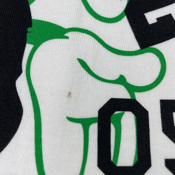 BAPE Baby Milo 2005 New Year Tee Size M - Picture 4 of 9